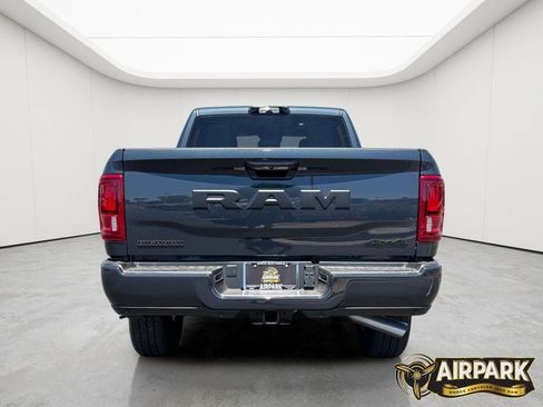 New 2026 RAM 2500 Big Horn AWD/4WD image 5
