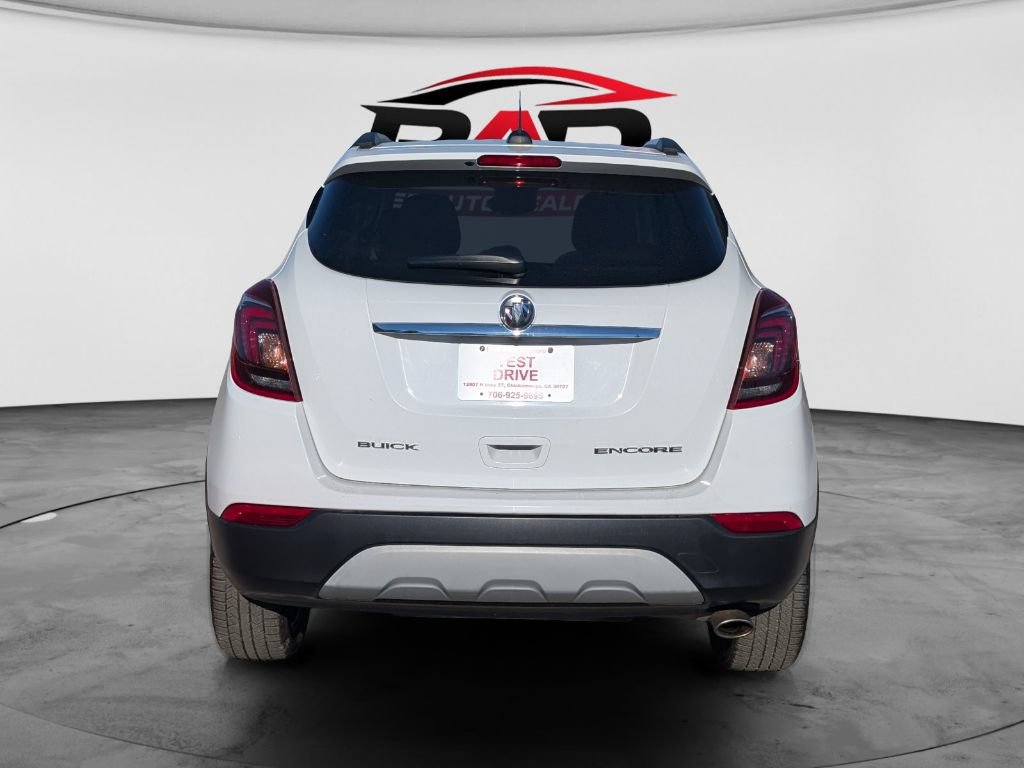 Used 2018 Buick Encore Essence FWD image 4