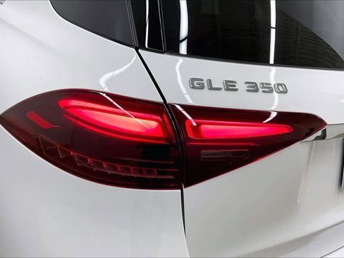 New 2026 Mercedes-Benz GLE 350 4MATIC image 14