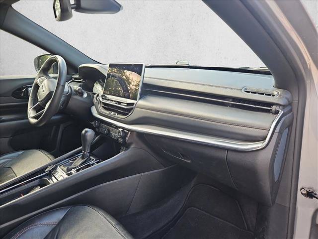 Used 2023 Jeep Compass Limited AWD/4WD image 19