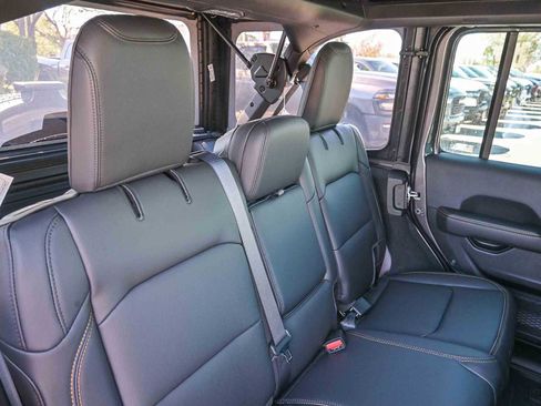 New 2025 Jeep Wrangler Sahara w/ Technology Group image 21