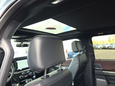 Used 2023 Ford F150 Lariat w/ Equipment Group 502A High image 7