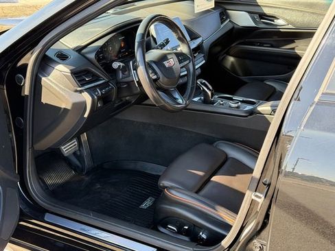 Used 2021 Cadillac CT4 V w/ Technology Package image 11