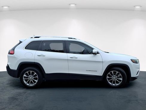 Used 2019 Jeep Cherokee Latitude Plus w/ Trailer Tow Group image 20