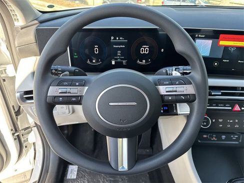 New 2026 Hyundai Tucson SEL image 24