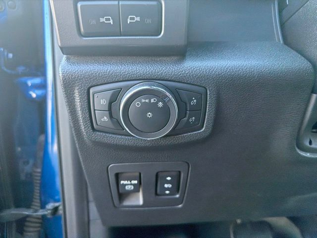Used 2018 Ford F150 XLT w/ Equipment Group 302A Luxury AWD/4WD image 18