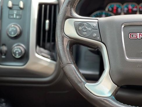 Used 2018 GMC Sierra 1500 SLT AWD/4WD image 35