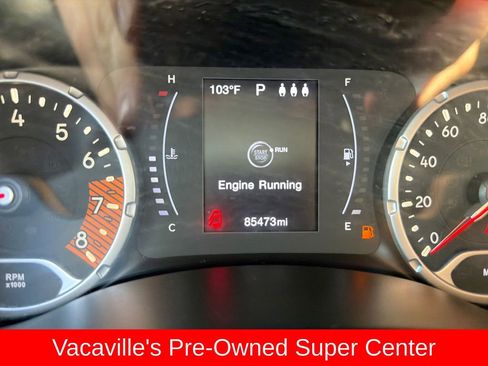 Used 2019 Jeep Renegade Latitude FWD image 16