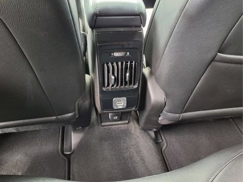 Used 2025 Jeep Compass Limited AWD/4WD image 11