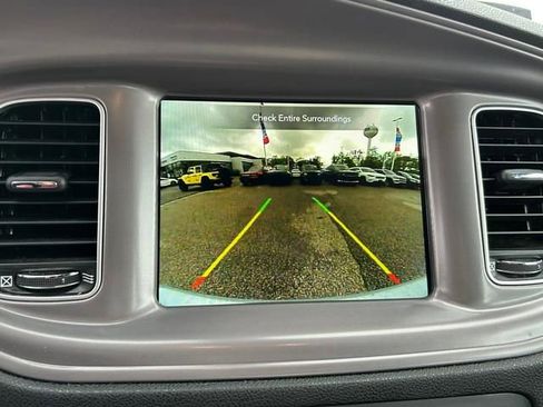 Used 2023 Dodge Charger SXT image 18