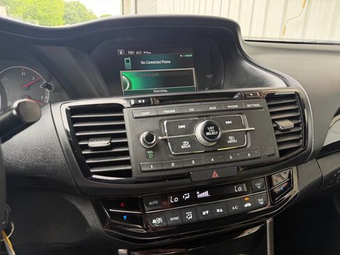 Used 2016 Honda Accord LX-S image 24