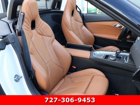 Used 2020 BMW Z4 M40i w/ Premium Package image 18