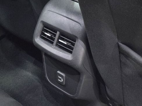 Used 2020 Chevrolet Equinox LT image 13