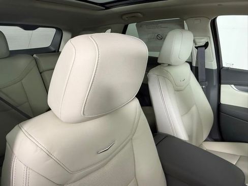 New 2025 Cadillac XT5 Premium Luxury w/ Technology Package image 30