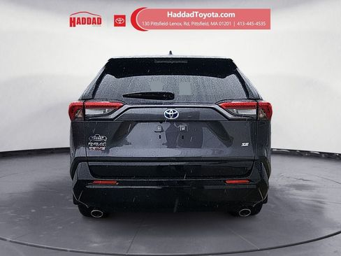 Used 2023 Toyota RAV4 SE AWD/4WD image 4