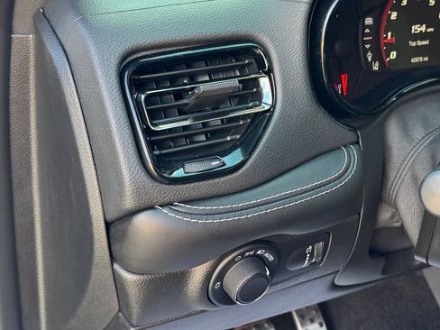 Used 2021 Dodge Durango SRT Hellcat w/ Technology Group AWD/4WD image 16
