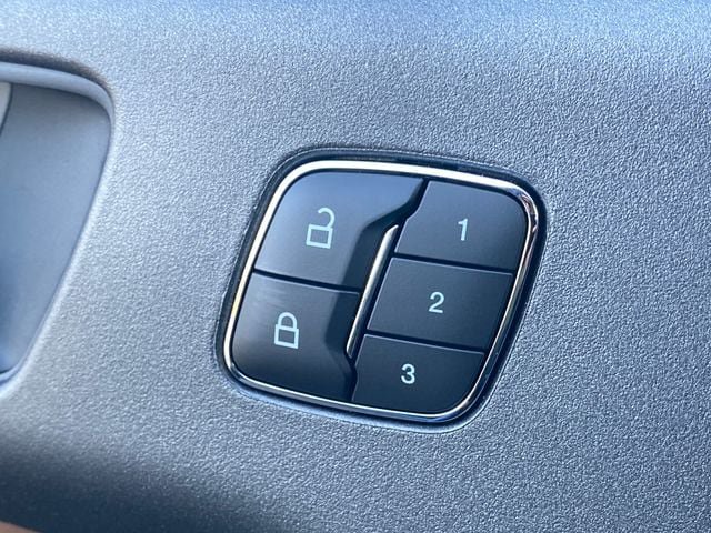 New 2025 Ford Bronco Sport Outer Banks w/ Outer Banks Tech Package+ AWD/4WD image 33