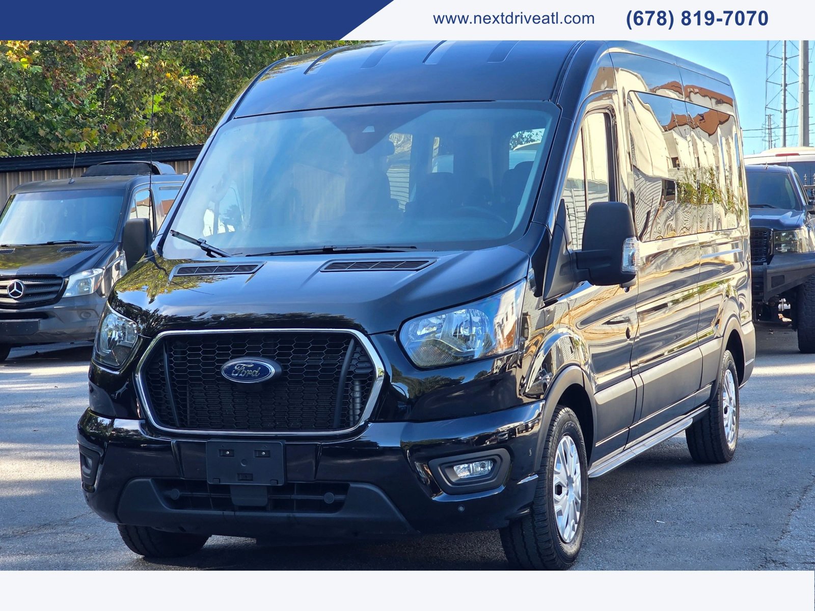 Used 2025 Ford Transit 350 XLT RWD image 1