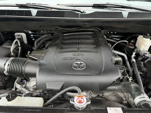 Used 2021 Toyota Tundra Limited w/ Nightshade Special Edition RWD image 32