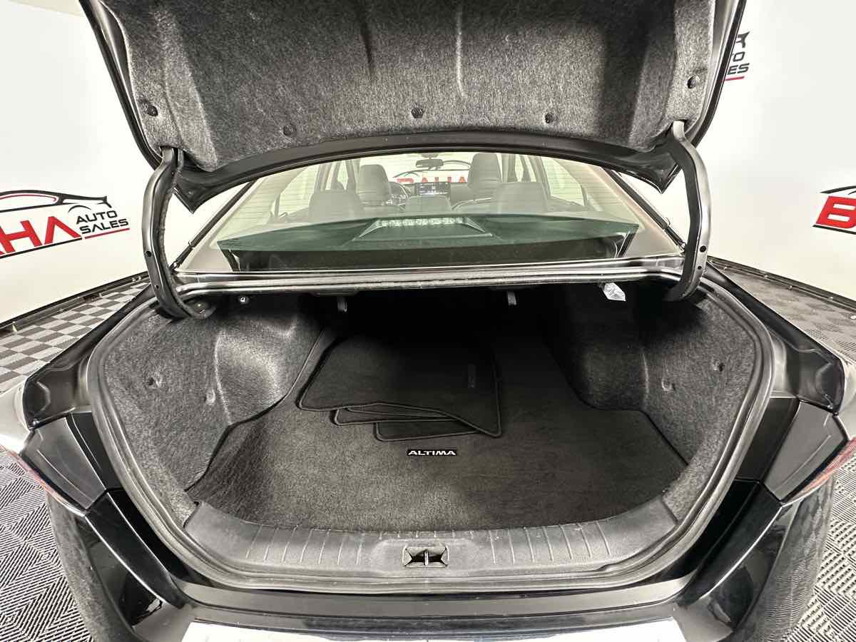Used 2023 Nissan Altima 2.5 SL AWD/4WD image 19