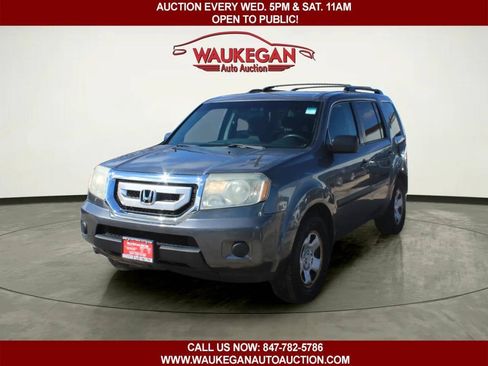 Used 2011 Honda Pilot LX image 1