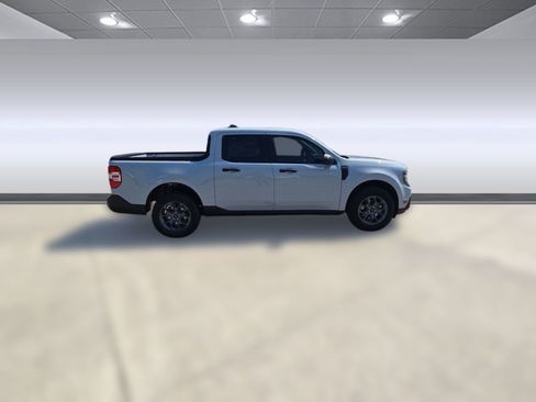 New 2025 Ford Maverick XLT w/ Equipment Group 302A image 7