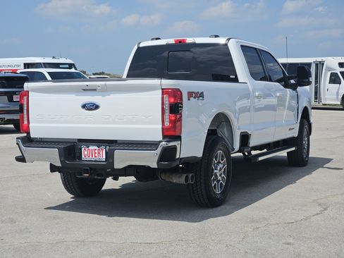 Used 2024 Ford F250 Lariat w/ FX4 Off-Road Package AWD/4WD image 5