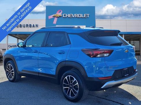 Used 2024 Chevrolet TrailBlazer LT w/ LT Cold Weather Package image 7