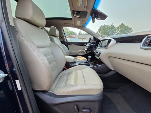 Used 2019 Kia Sorento EX w/ EX Touring Package AWD/4WD image 31