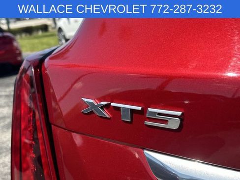 Used 2023 Cadillac XT5 Premium Luxury AWD/4WD image 22