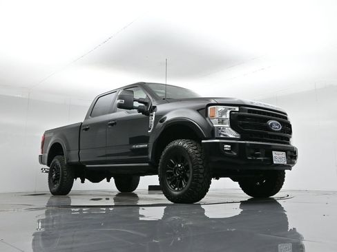 Used 2022 Ford F250 Lariat w/ Tremor Off-Road Package image 61