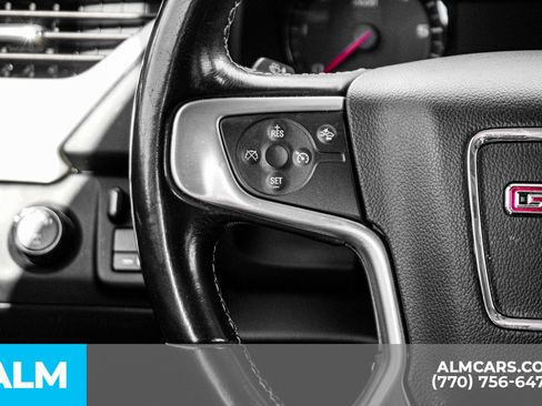 Used 2019 GMC Yukon SLT w/ Open Road Package image 32