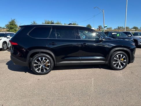 Used 2024 Toyota Grand Highlander AWD Hybrid image 14