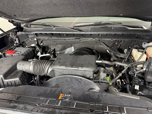 Used 2025 Chevrolet Silverado 2500 LTZ w/ LTZ Plus Package AWD/4WD image 38