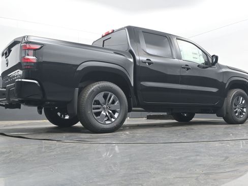 New 2026 Nissan Frontier SV w/ All-Weather Content Package image 28