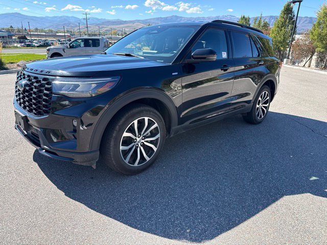 Used 2026 Ford Explorer ST-Line AWD/4WD image 1