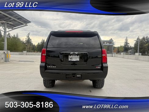 Used 2017 Chevrolet Tahoe LT w/ Z71 Midnight Edition image 7