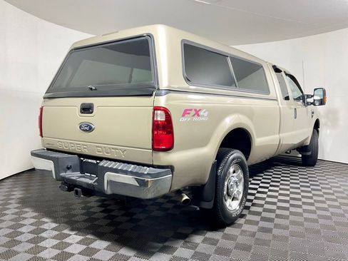 Used 2010 Ford F250 XL image 12