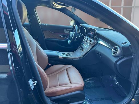 Used 2021 Mercedes-Benz C 300 4MATIC Sedan image 17