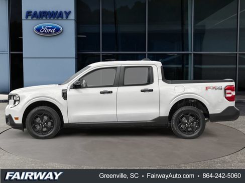 Used 2025 Ford Maverick XLT w/ Equipment Group 302A AWD/4WD image 3