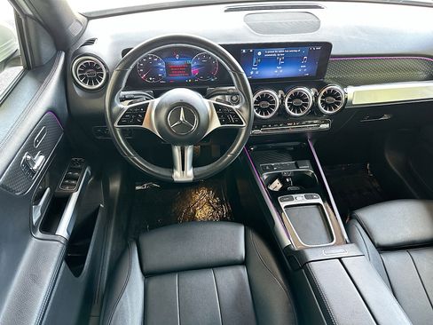 Used 2024 Mercedes-Benz GLB 250 image 21