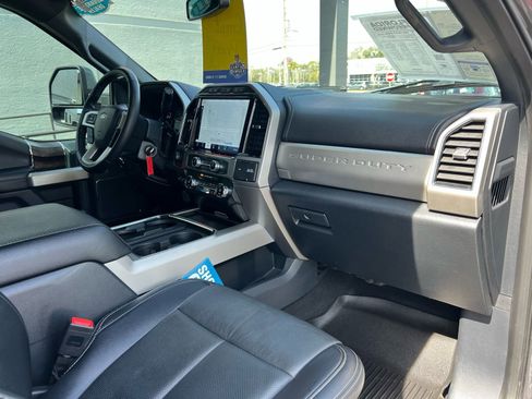 Used 2022 Ford F250 Lariat w/ Lariat Value Package image 54