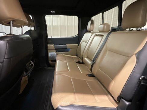 Used 2021 Ford F150 Lariat w/ Equipment Group 502A High image 11