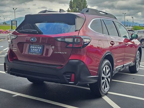 Used 2021 Subaru Outback Premium AWD/4WD image 5