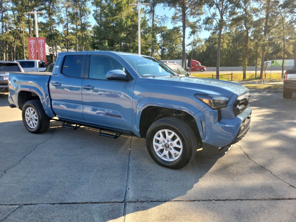 Certified 2026 Toyota Tacoma SR5 RWD image 10