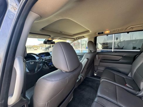Used 2016 Honda Odyssey EX-L image 14