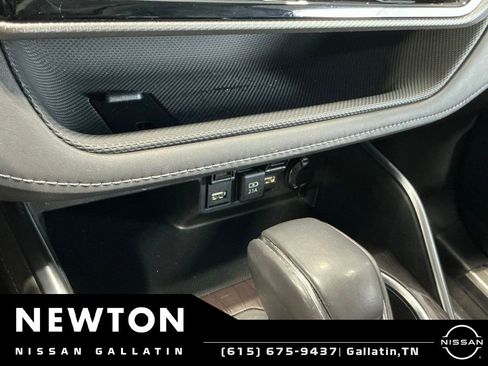 Used 2021 Toyota Highlander Platinum AWD/4WD image 57