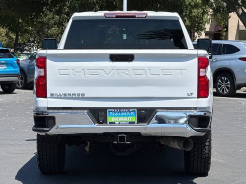 Used 2023 Chevrolet Silverado 2500 LT w/ Convenience Package AWD/4WD image 4