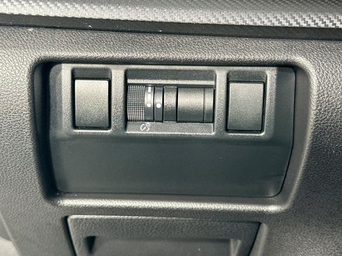 Used 2024 Subaru Crosstrek 2.5i Limited image 10