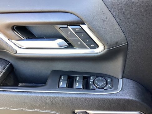 Used 2024 GMC Sierra 2500 Denali w/ Denali Reserve Package image 59